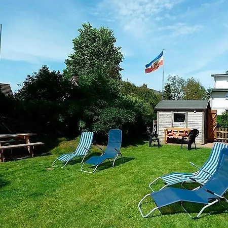 Thiel, Bettina & Peter App Nr 1 Apartment Schonberger Strand